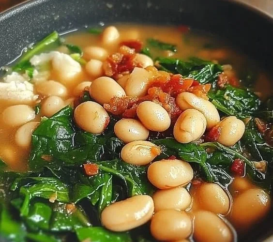 Delicious Spinach & White Beans Power Bowl for a healthy meal option